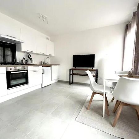 Le Bellifontain - Proche Centre Apartment Avon Bagian luar foto
