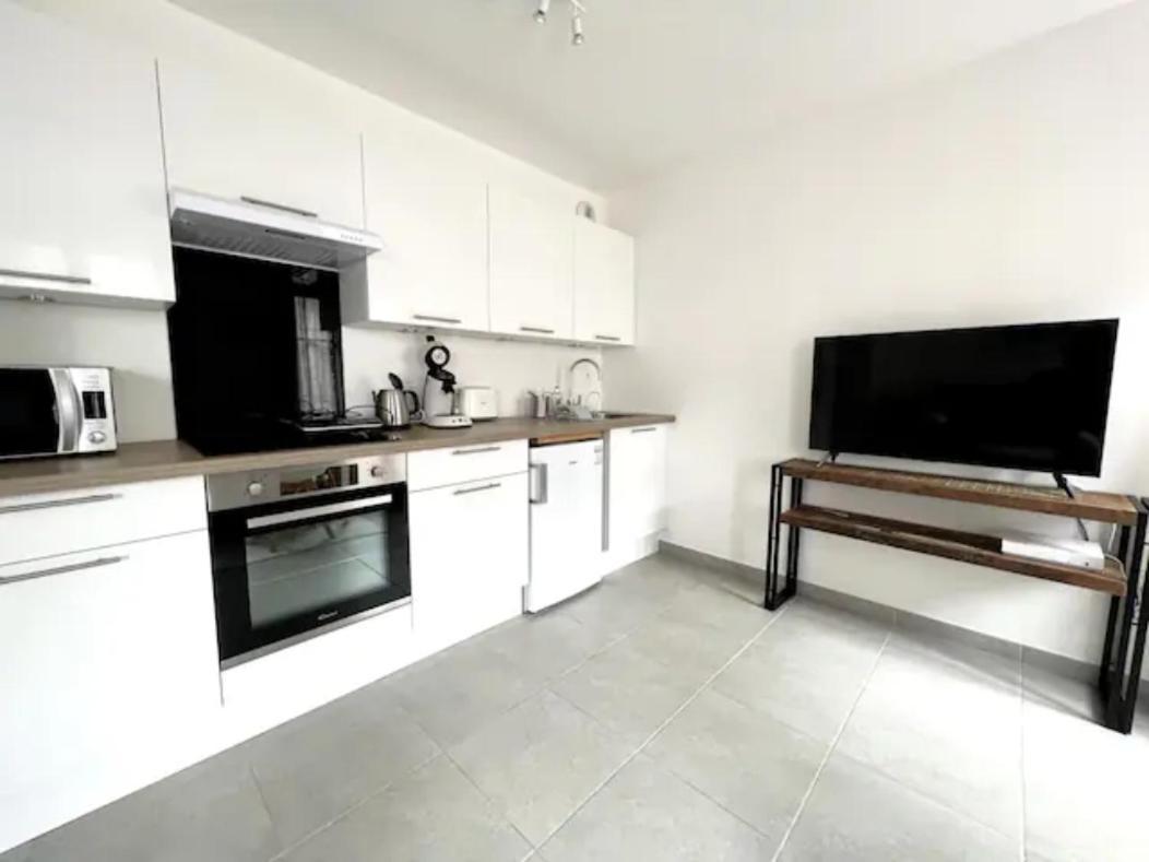 Le Bellifontain - Proche Centre Apartment Avon Bagian luar foto